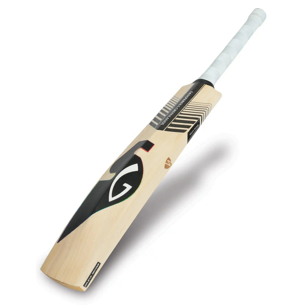 SG HP 33 Classic English Willow Cricket Bat, front face