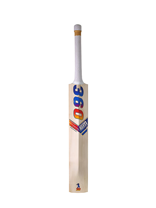EM 360 Play Burst Kashmir Willow Cricket Bat, handle close-up