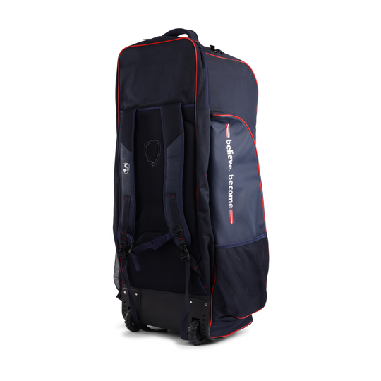 SG RP Wheelie Duffle Kit Bag, angled view